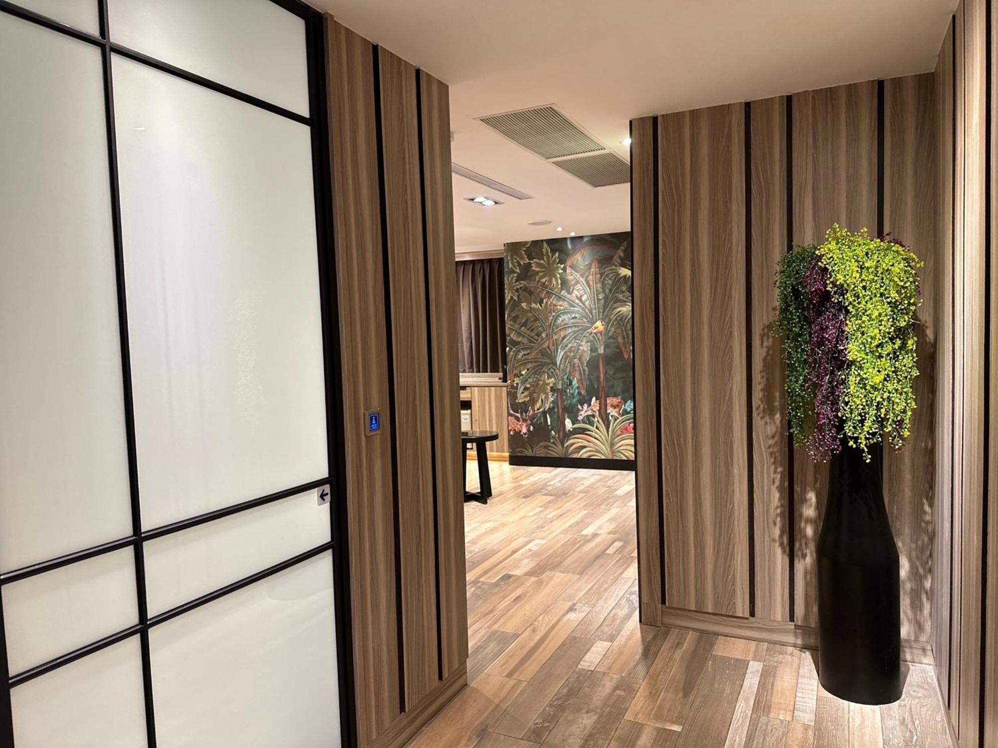 Aquarius Motel Taizhong Zewnętrze zdjęcie