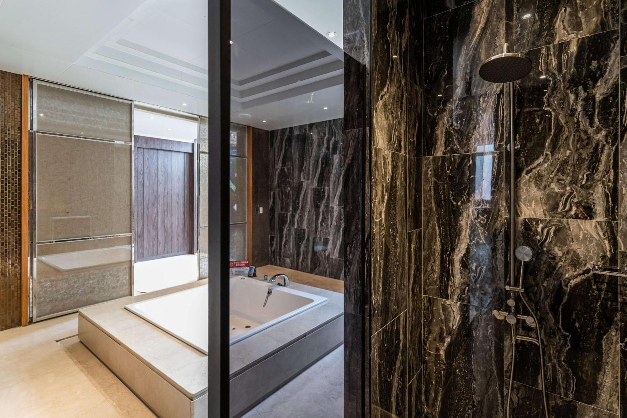Aquarius Motel Taizhong Zewnętrze zdjęcie