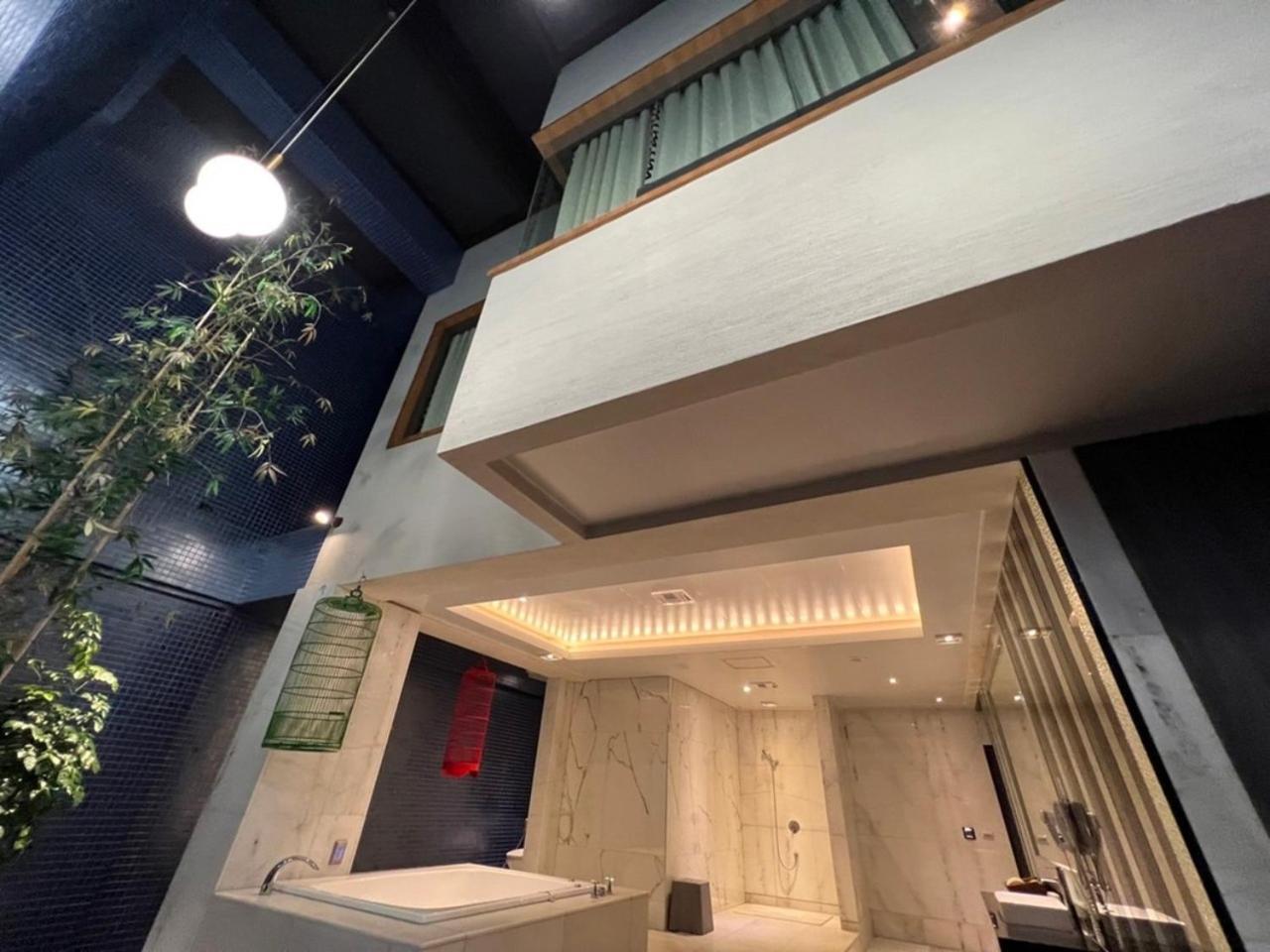 Aquarius Motel Taizhong Zewnętrze zdjęcie