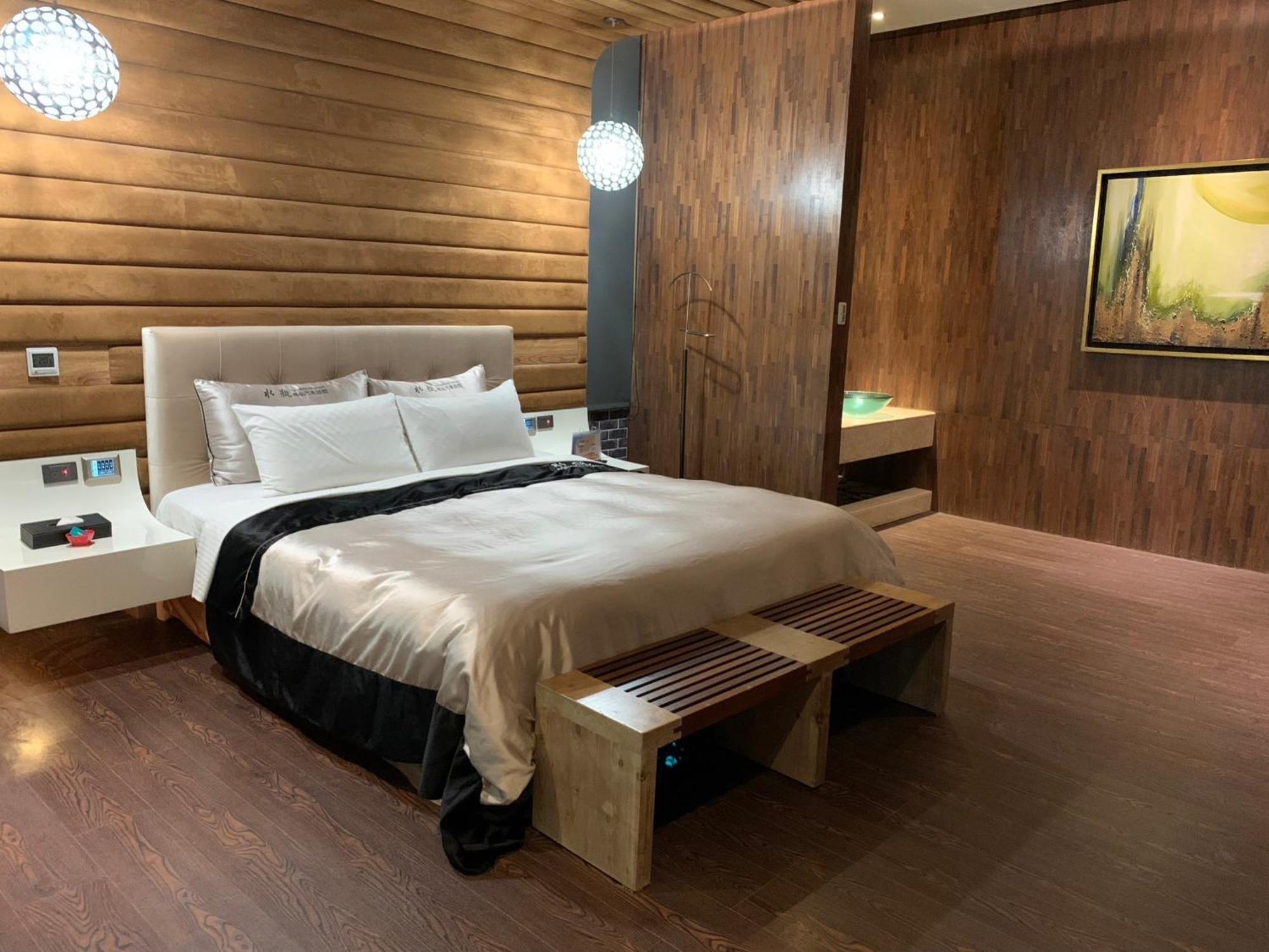 Aquarius Motel Taizhong Zewnętrze zdjęcie