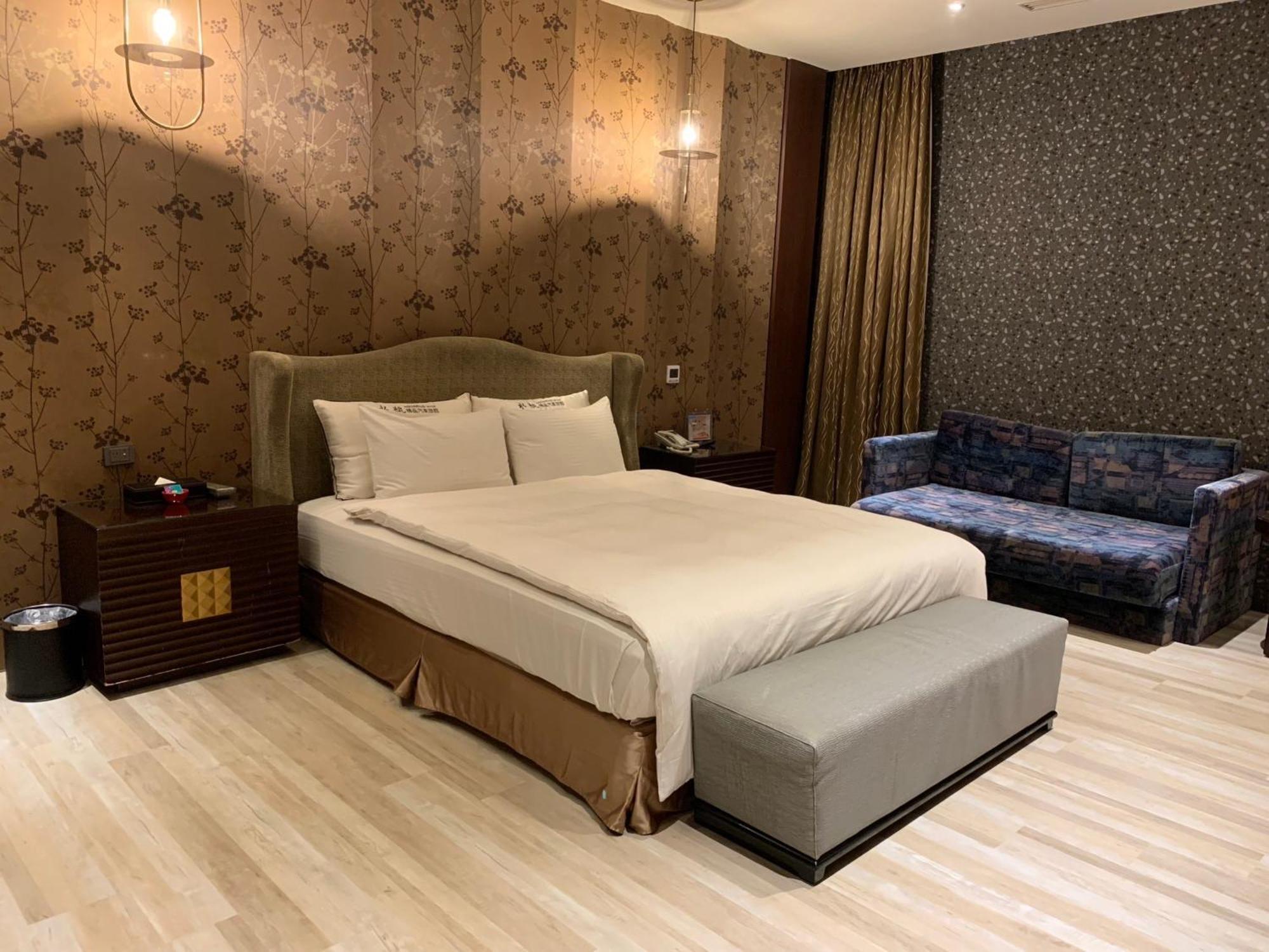 Aquarius Motel Taizhong Zewnętrze zdjęcie