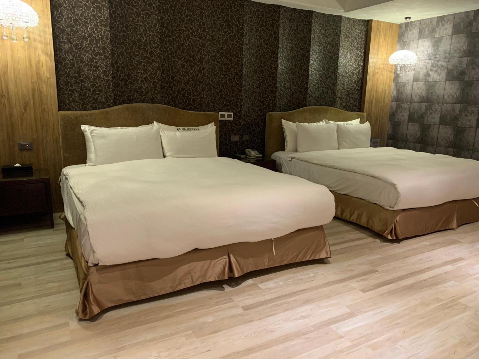 Aquarius Motel Taizhong Zewnętrze zdjęcie